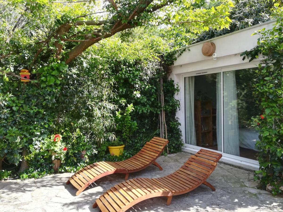 Grand Studio Avec Piscine Montpellier Exterior foto